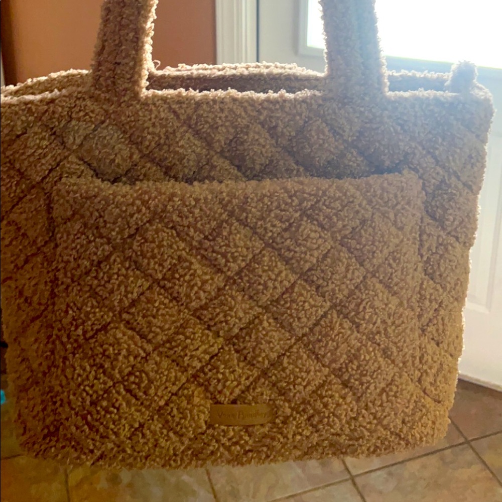 Vera Bradley Medium Shoulder Tote ~BRAND NEW, NEVER USED.~